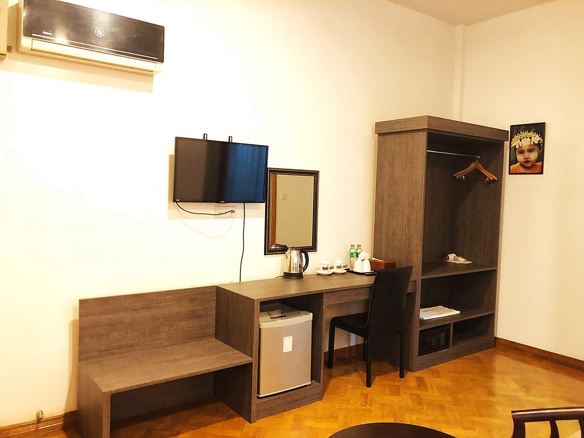 Kanbawza Hinthar Hotel Баго Номер фото